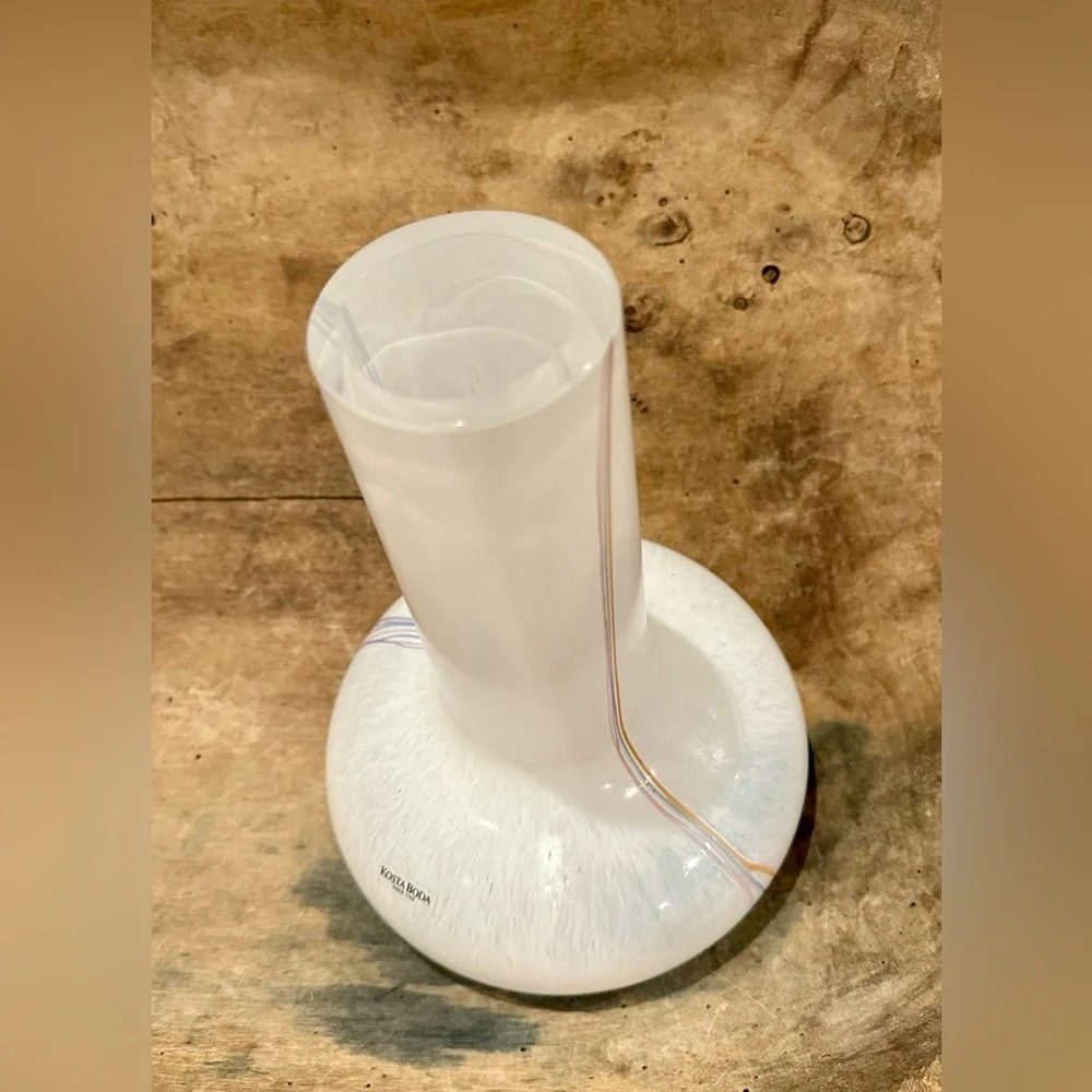 Kosta Boda rainbow collection vase - Picture 3 of 8
